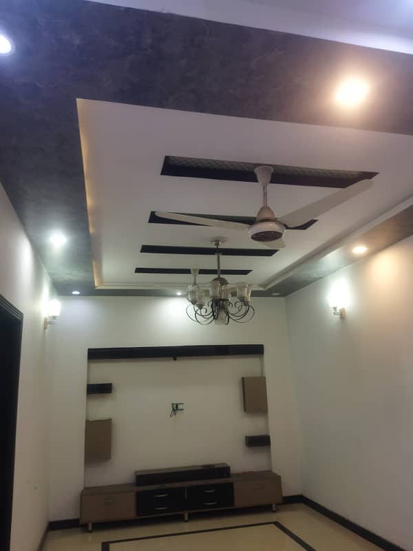 10 marla lower portion available for rent in shadaab garden main ferozpur road Lahore 16