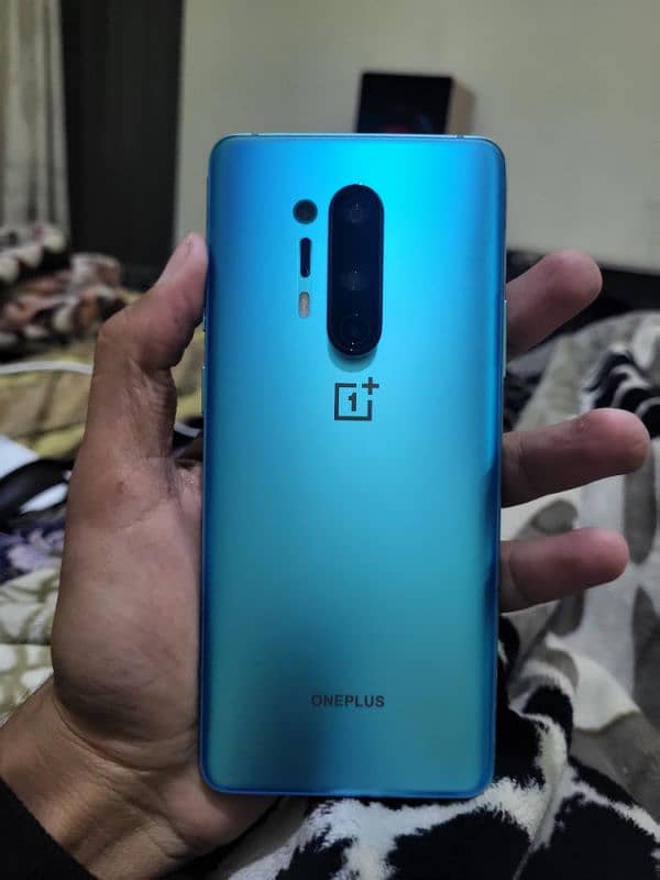 Oneplus 8 pro 12+12/256 condition clean 4