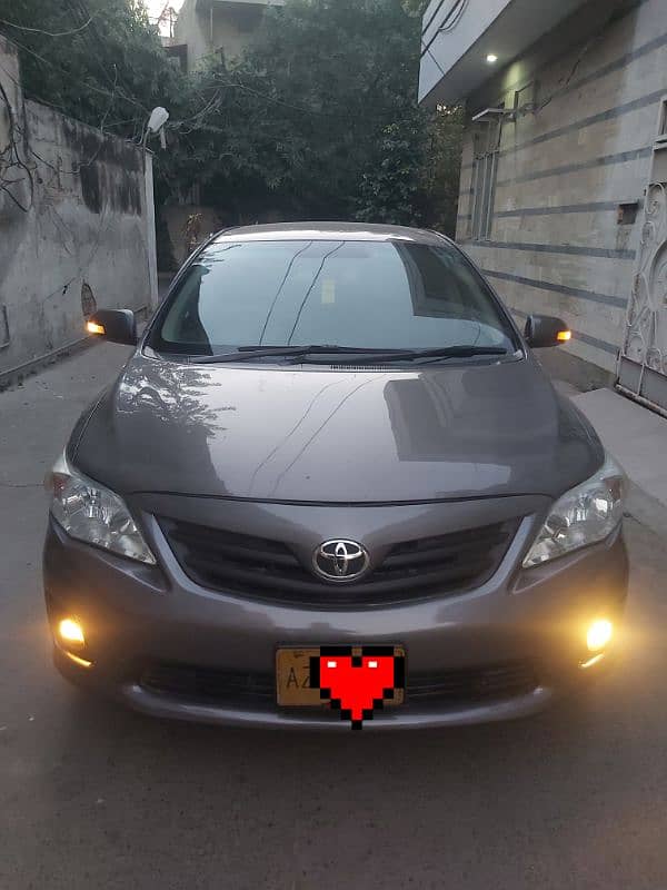 Toyota Corolla Altis 2013 0