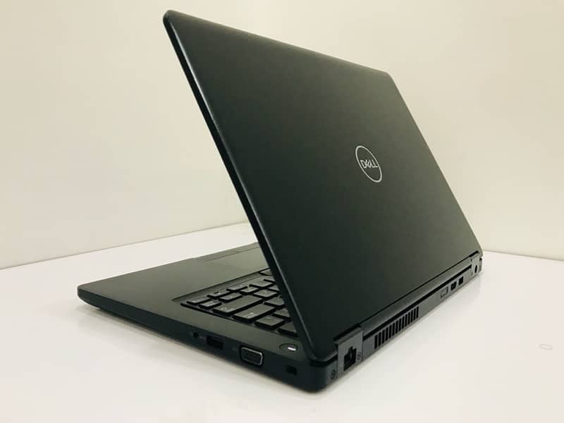 dell 5470 core i7 6th gen - 2gb AMD Radeon R7 M360 graphic card- 2