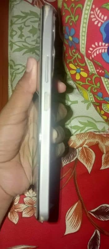 vivo y19s Available for sale 3