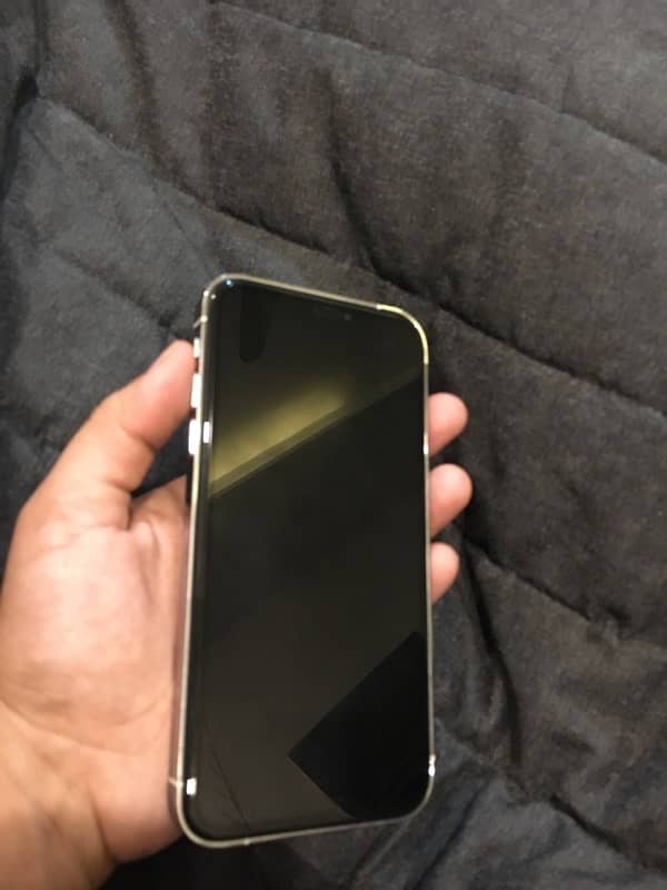 Iphone XR converted into 13 Pro Non PTA 6