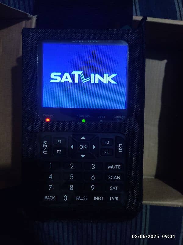 Satlink WS6906 Satellite Finder for Dish 1