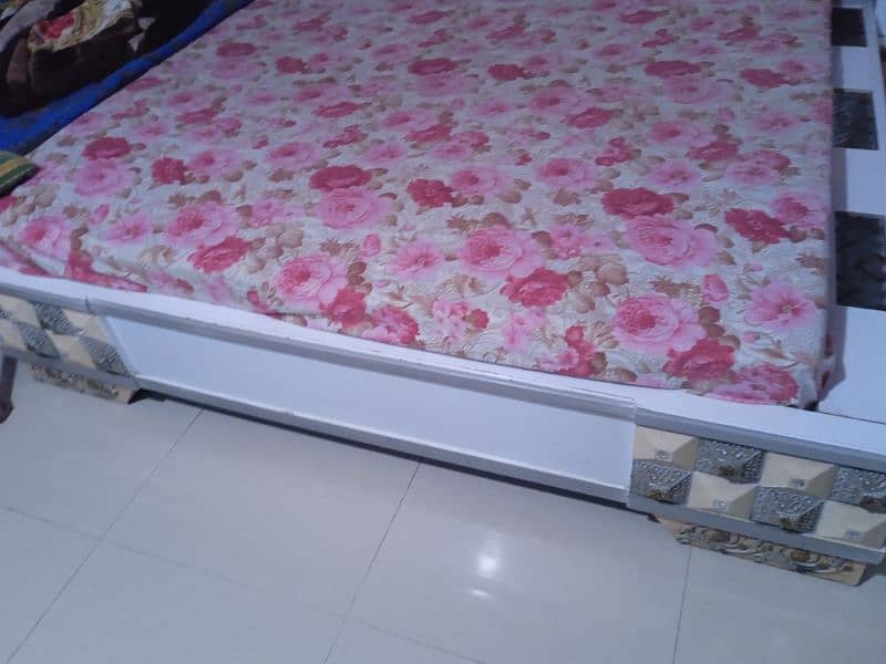 bed room furniture 4