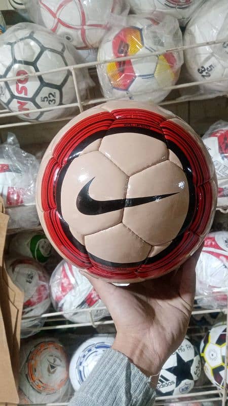 Adidas/Nike/Jabulani/Champions League Soccer ball size 5. 9