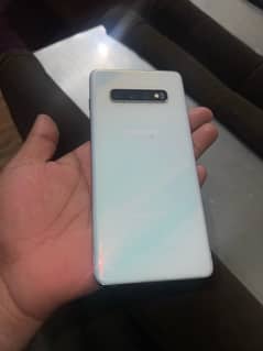 s10 plus