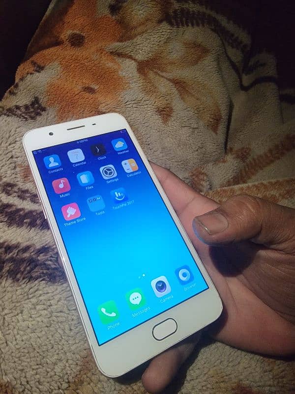 oppo F1s 4/64 like new p. t. a aprove freshh Bulbul ka bacha 0