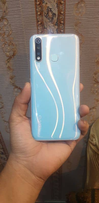 Vivo y19 0