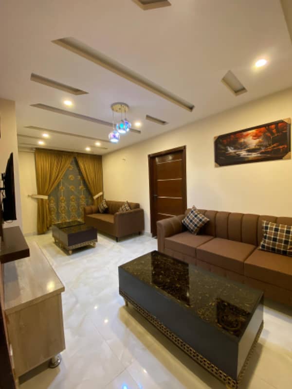 Modern & Comfy 1BR Apartment | Bahria Town Lahore 5