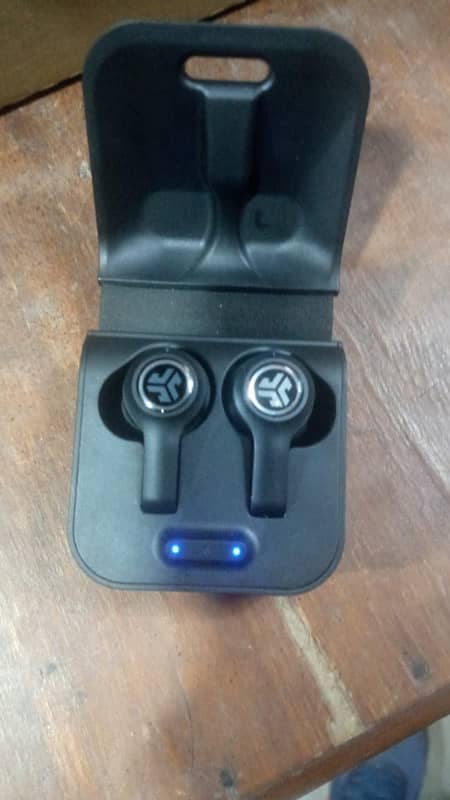 Jlab Audio Jbuds (Ear buds) 6