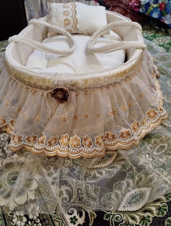 baby bassinet bed for sale in karachi 0