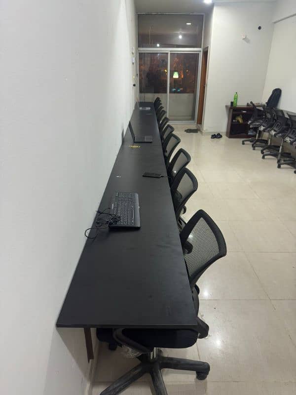 brand new25x sitting capacity table with 15xbrand new chairs 0