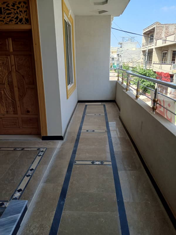 Double story 5 Marla House Demand 1 cror 60 lack Electricity water 30 Foot Gali hy Tahir Khan 03115850472 19