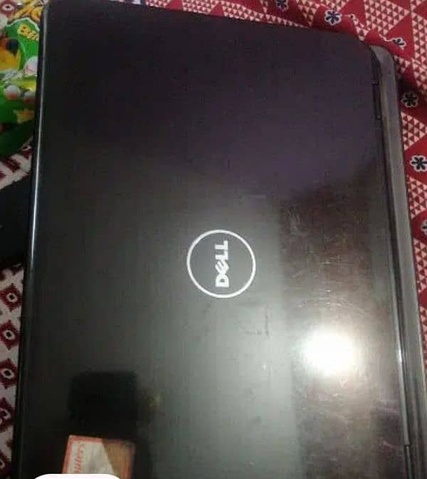 Dell Inspiron N5010 1