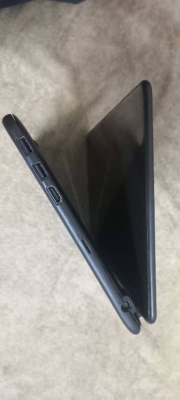 Dell laptop latitude 3189 3