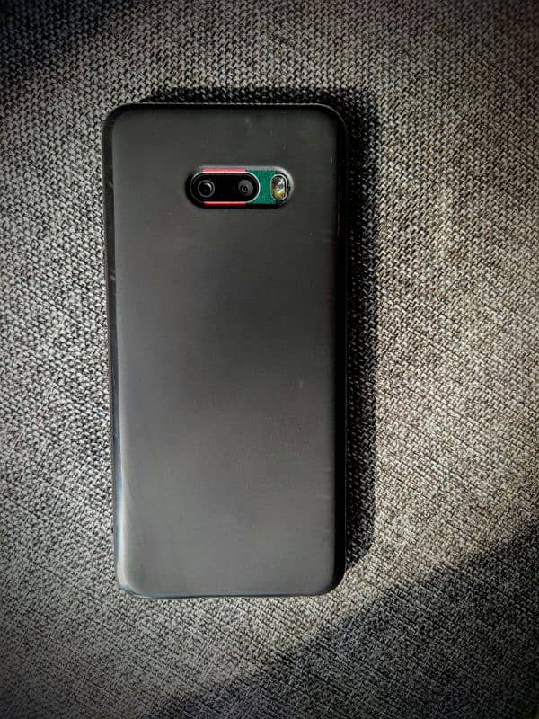 LG G8x Thing Water pack 7