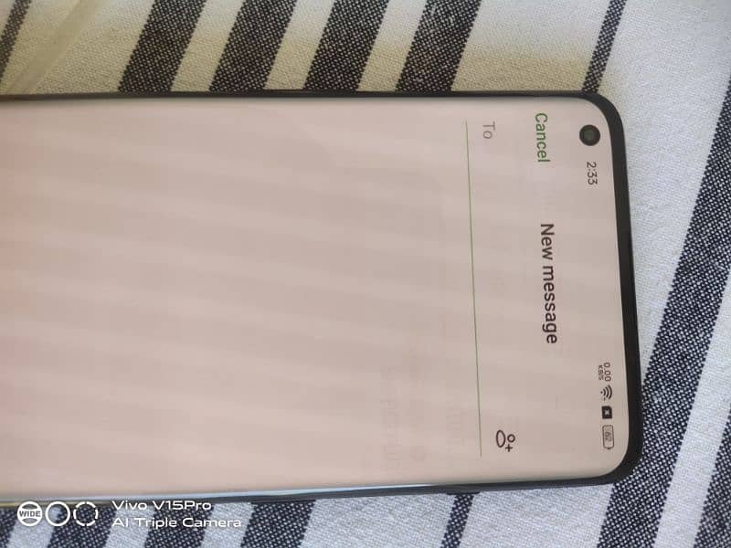 One plus 10 pro 9.5\10 USA variant only a light shade 1