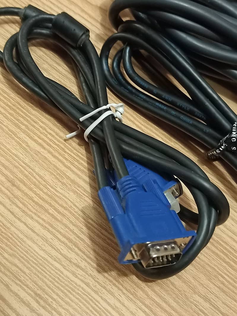 GENUINE BRANDED DISPLAY CORDS VGA-DP-HDMI CABLES/CONNECTORS!!!! 9