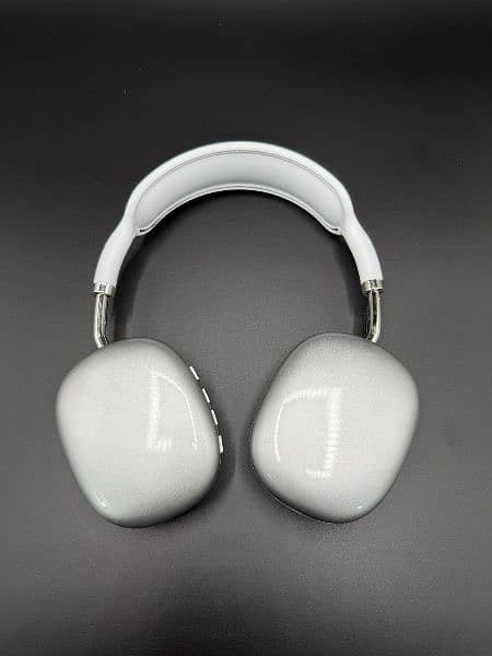 headphones 3