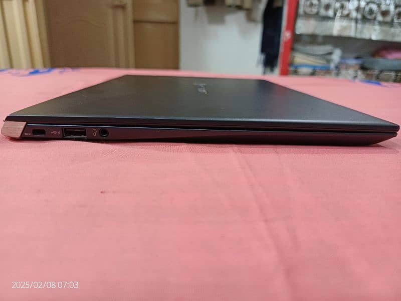 Toshiba dynabook portege x30t 8Gb RAM 256 GB NVME 4