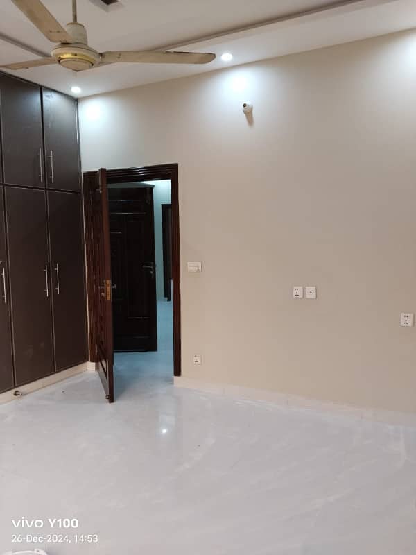 10 Marla Luxury House For Rent at Ideal Location in Jasmine Block Park View City Lahore 5