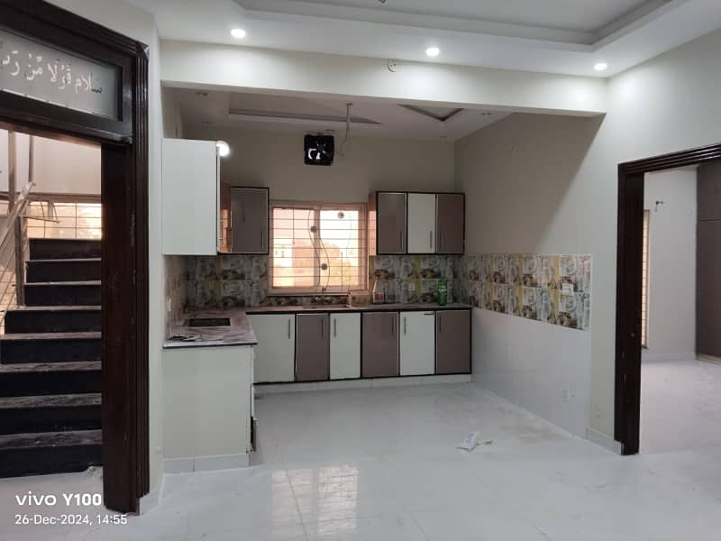 10 Marla Luxury House For Rent at Ideal Location in Jasmine Block Park View City Lahore 15