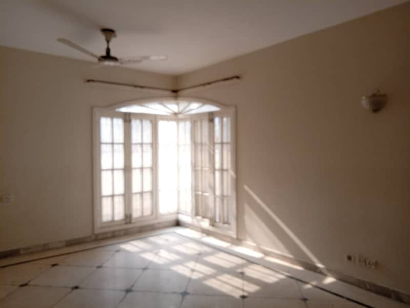 2 KANAL OFFICE USE HOUSE HOUSE FOR RENT GULBERG III LAHORE 23