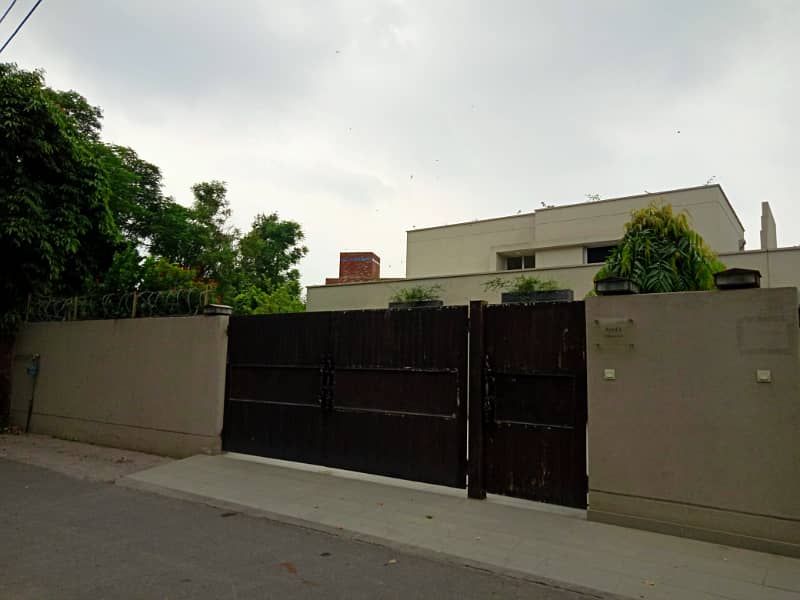 2 KANAL OFFICE USE HOUSE HOUSE FOR RENT GULBERG III LAHORE 0