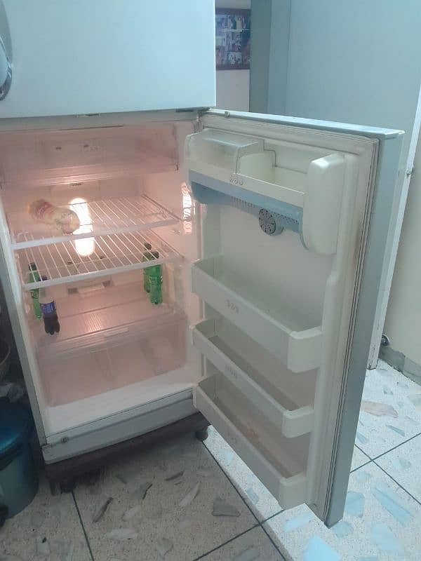 LG fridge made by koera ha  0300 2303256 3