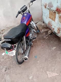 urgent sale cG 125 2005 model