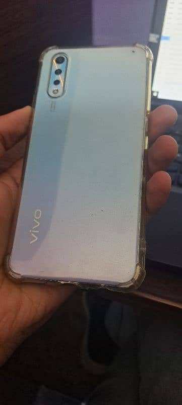 vivo s1 8 256 pta onky glass thora sa toota h baki all ok n 3