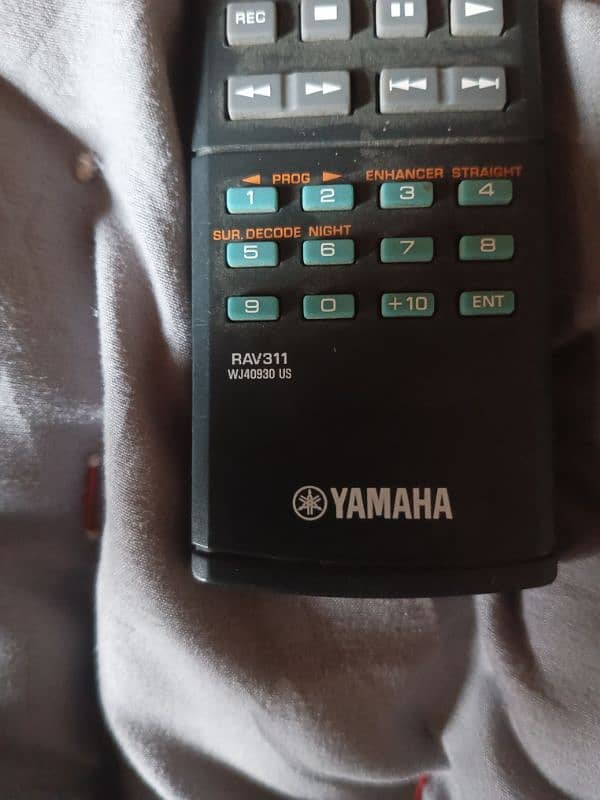 Original Yamaha Amplifier Remote Control RAV311 3