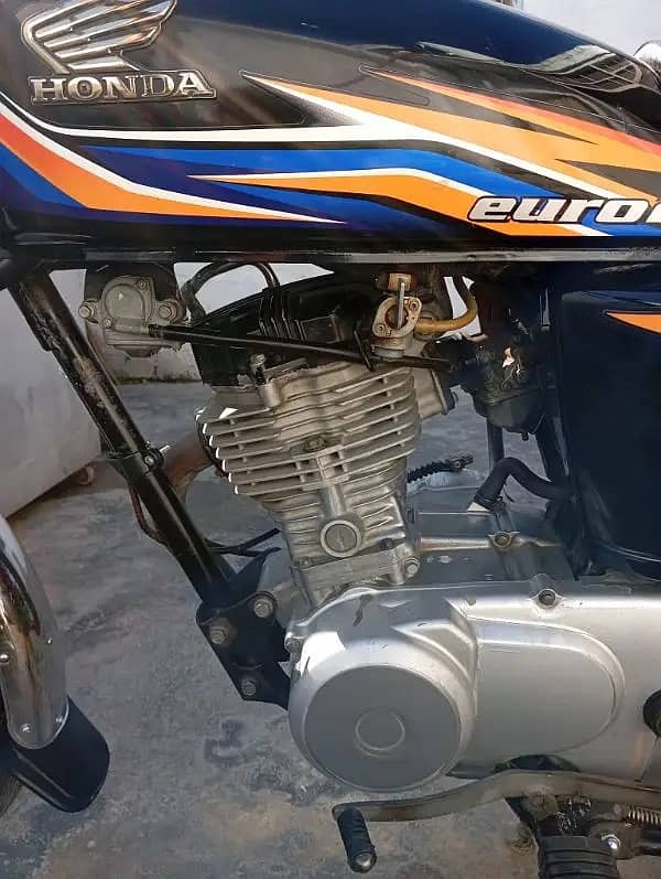 Honda 125 Genuine Engine pack 2018 0