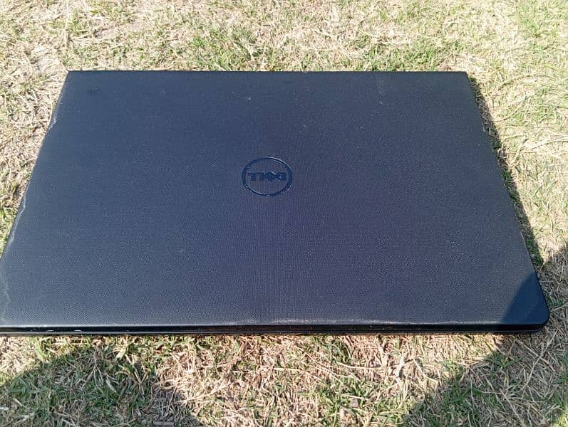 Dell inspiron 15 3000 core i3 2