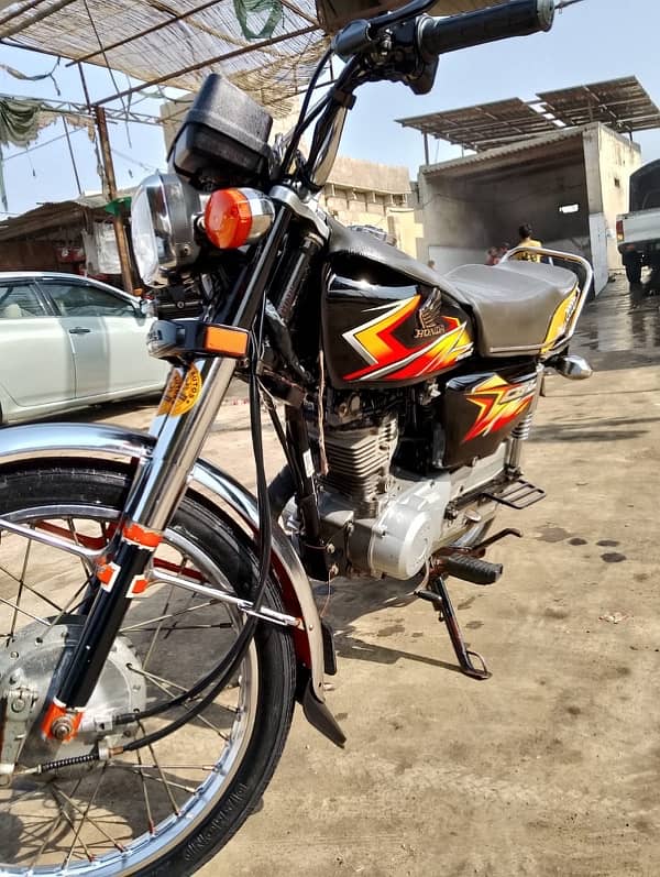 honda Cg 125 2021 karachi number 1