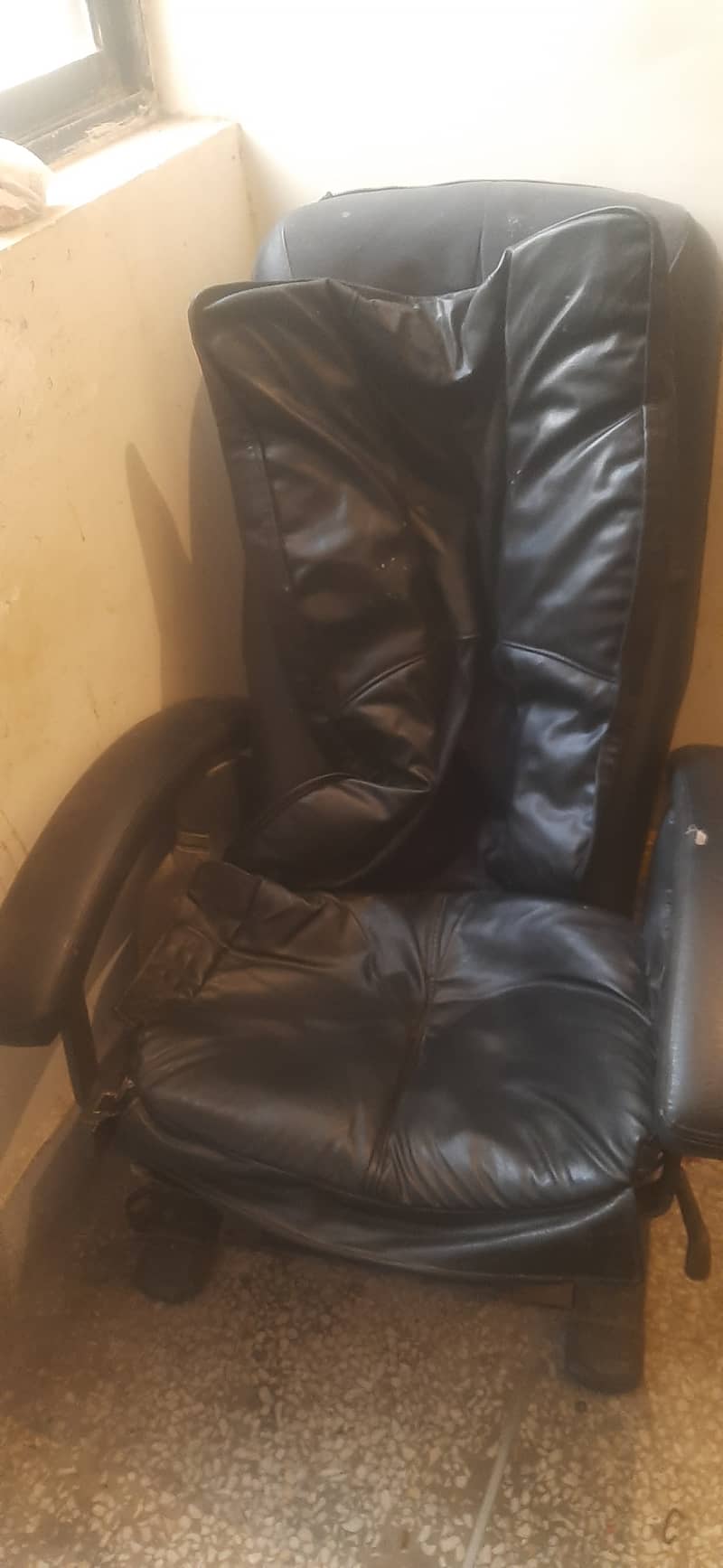 Massage chair used uk brand urgent sale 0