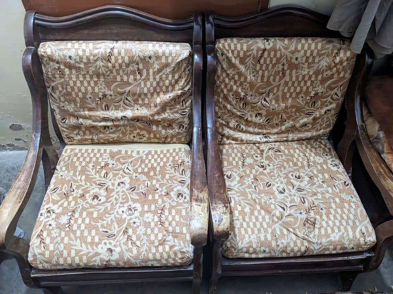 Sofa set 5 seater 6