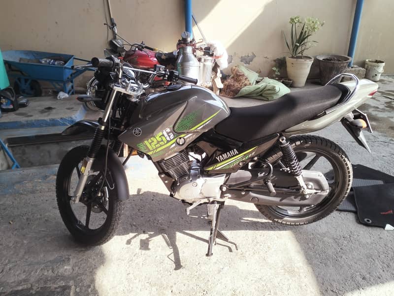 Yamaha YBR 125G 2024 2