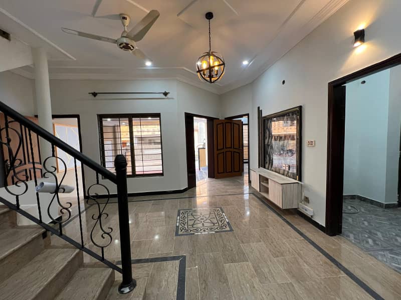 Brand New Kanal Luxury Ground Portion + Basement Available For Rent in Phase 5 9