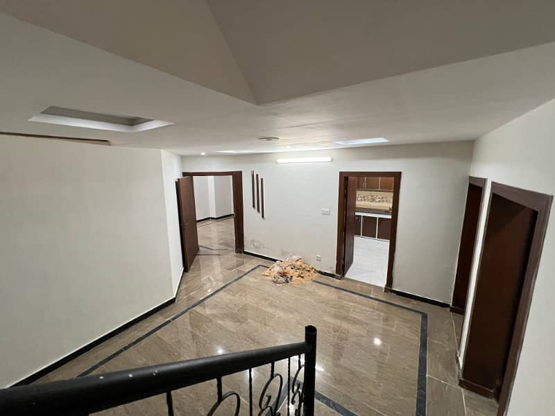 Brand New Kanal Luxury Ground Portion + Basement Available For Rent in Phase 5 11