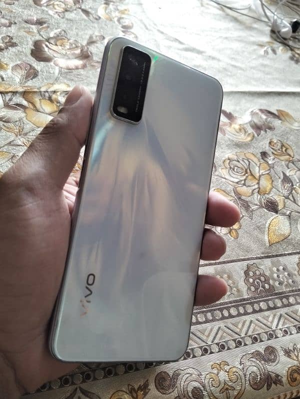 Vivo Y20 1