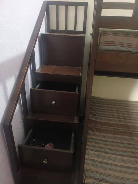 Bunk bed 0