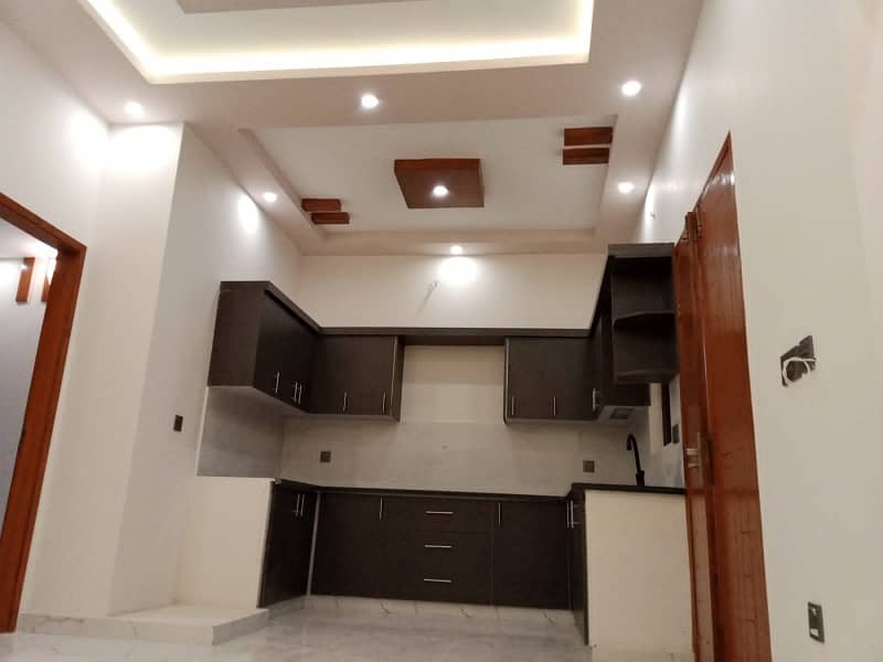 Brand new double story Bainglow for sale in saadi town scheme 33 17