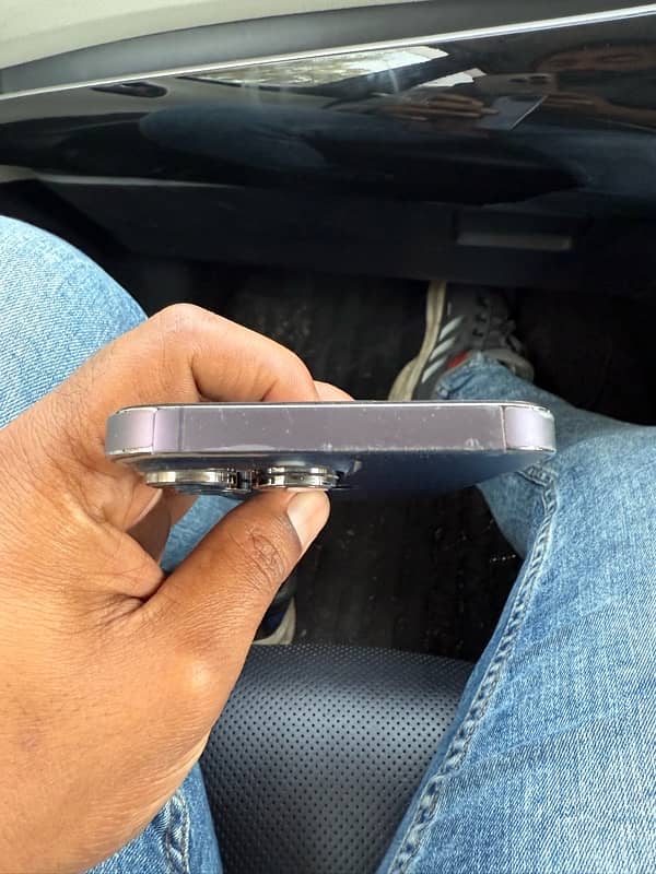 Iphone 14pro max 256gb pta approved 4