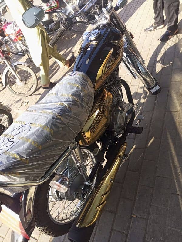 Honda 125 Gold Edition 2025 Model Read add carefully 0