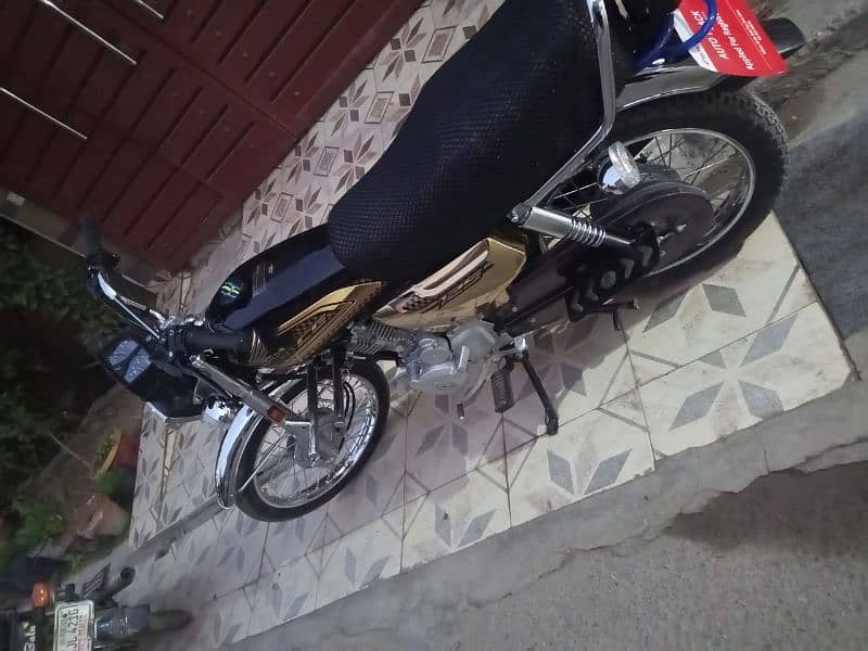 Honda 125 Gold Edition 2025 Model Read add carefully 16