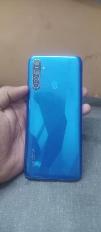 realme 5 urgent sale 3