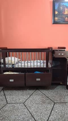 Baby Cot/ Baby Crib/ Cot with drawer/cabinet