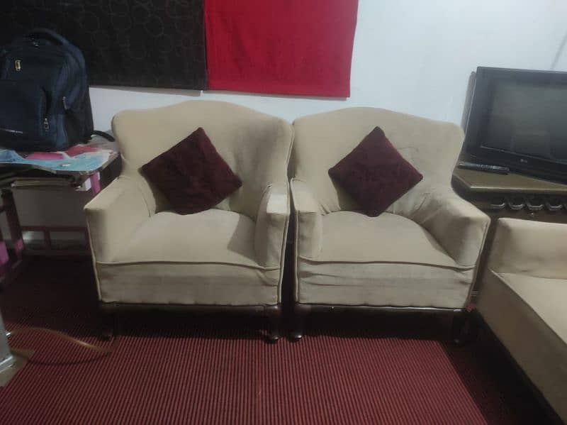 Sofa and dewan for sale in good condition 1