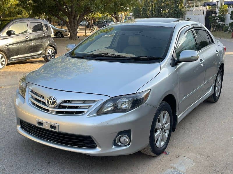 Toyota Corolla Altis 2011, (Sunroof Manual 1.6) 2